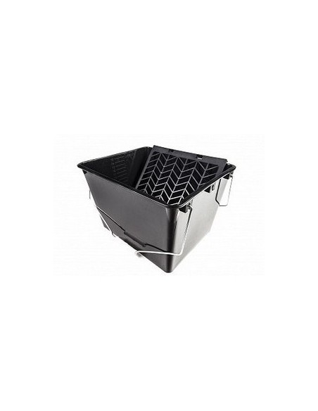CUBETA NEGRA CON REJILLA 16L