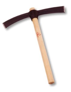 ALCOTANA ALB. 600GR 330 28MM PALA HACHA M-MAD F.CORTES