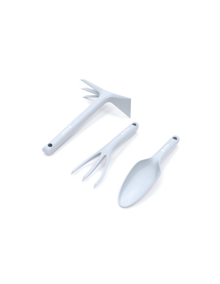 Herramientas de jardín: paletín, cultivador y azada