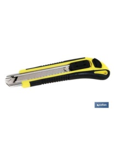CUTTER CON CUCHILLA INTERCAMBIALE 18MM 3372 11