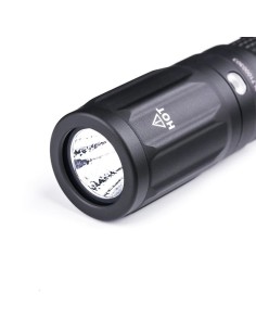 *ULT.UNIDADES* LINTERNA LUMECO 0,5W (2 AA PILAS INCORPORADAS) E POSITOR 16 UNI